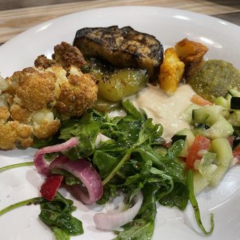 Dimassi's Mediterranean Buffet - Mediterranean Near Me - Cerritos, California