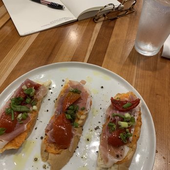 Libro at Laurelwood - Bruschetta - Bars Near Me - Memphis, Tennessee
