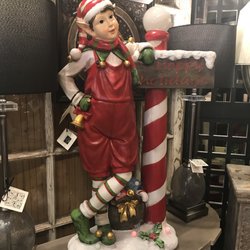 The Gifted Gardener - This Elf is not on a Shelf