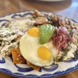 Burrito De Chilaquiles Salsa Paloma Burrito De Chilaquiles Salsa Paloma