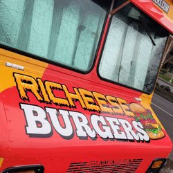 Richeese Burgers