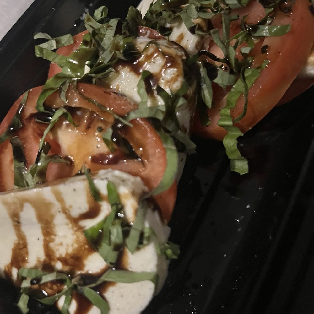 Forza Italia Due - Caprese salad - Italian Near Me - San Jose, California Forza Italia Due - Caprese salad - Italian Near Me - San Jose, California