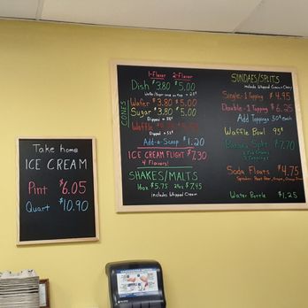Dini's Ice Cream Shoppe - Menu - Ice Cream & Frozen Yogurt Near Me - Carol Stream, Illinois