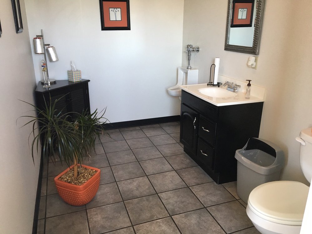 LEX CONNECTION Updated August 2024 19 Reviews 429 Warren Ave