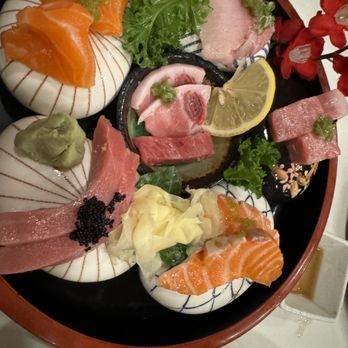 Oystra Sushi & Kitchen - Deluxe sashimi platter - Japanese Near Me - Duluth, Georgia