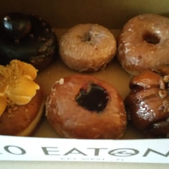 Glazed Donuts - A six pack was the only way to go - Donuts Near Me - Key West, Florida Glazed Donuts - A six pack was the only way to go - Donuts Near Me - Key West, Florida