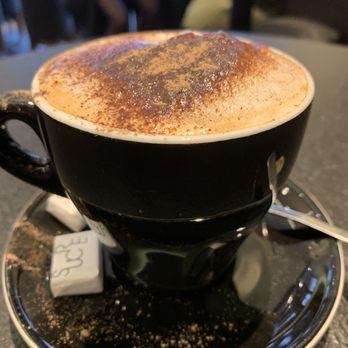 La Pompadour - Cappuccino - Bakeries Near Me - Paris, 75