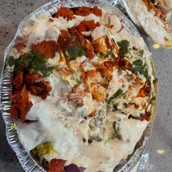 Halal-N-out - Da lamb platter - heavy on da sauces