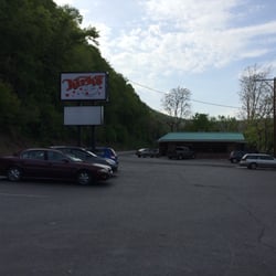 Kirk's - Exterior