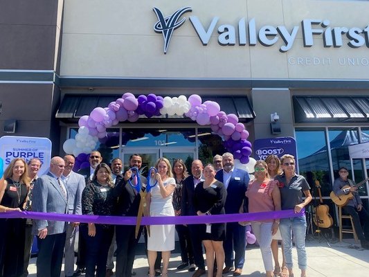 VALLEY FIRST CREDIT UNION - Updated June 2026 - 10 Photos & 133 Reviews ...