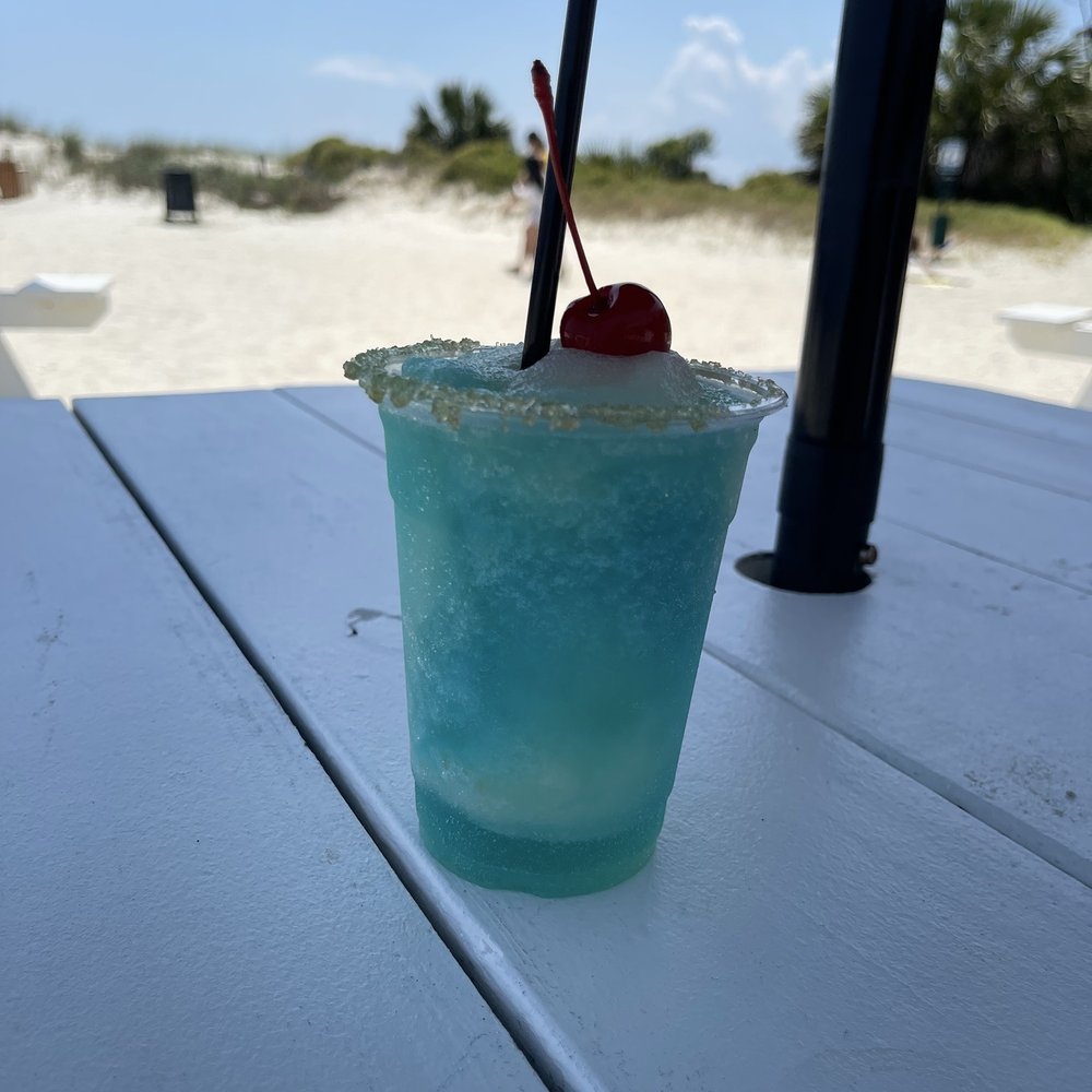 Beach House - Tiki Hut drink - Hotels Near Me - Hilton Head, South Carolina Beach House - Tiki Hut drink - Hotels Near Me - Hilton Head, South Carolina