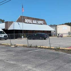Moodys Ace Hardware - Not Moody's anymore