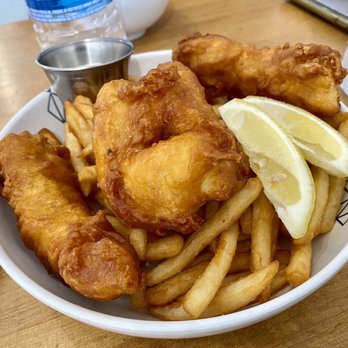 NDMK Fish House - 04.30.23 Fish & Chips (halibut) - Sushi Bars Near Me - Avalon, California