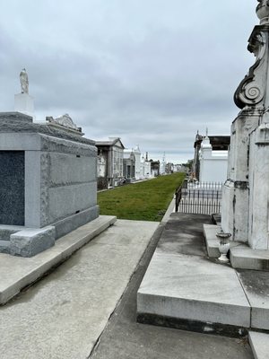 St. Louis Cemetery No. 3 by null