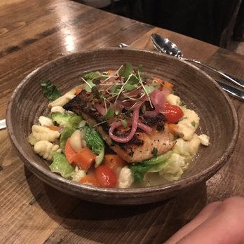 Raven and Lily restaurant - Grilled salmon - Southern Near Me - Collierville, Tennessee