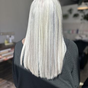 Angela Marie At The Swank Studio - Cut by Instagram: hair_by_angelamarie - Hair Stylists Near Me - Oceanside, California Angela Marie At The Swank Studio - Cut by Instagram: hair_by_angelamarie - Hair Stylists Near Me - Oceanside, California