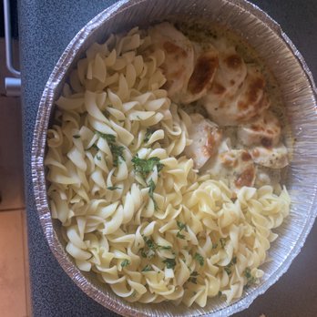 Lautrer Wirtshaus - Chicken with cheese noodles - Beer Garden Near Me - Kaiserslautern, RP Lautrer Wirtshaus - Chicken with cheese noodles - Beer Garden Near Me - Kaiserslautern, RP