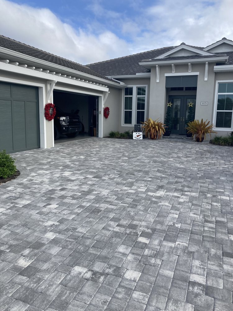 Slide of Skill Roof Cleaning