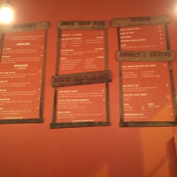 Lil Woody's - Burgers Near Me - Seattle, Washington