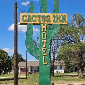 Cactus Inn - Cactus inn sign - Hotels Near Me - McLean, Texas Cactus Inn - Cactus inn sign - Hotels Near Me - McLean, Texas