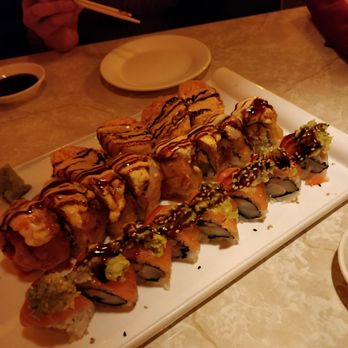 Wild Basil Restaurant - From back to front: Monkey balls, Tokyo roll, Mexico roll - Thai Near Me - Littleton, Colorado