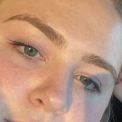 Rose Threading Salon - Eyebrow threading