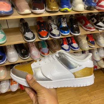 ReUp Sneakers - Shoe Stores Near Me - Springfield, Pennsylvania ReUp Sneakers - Shoe Stores Near Me - Springfield, Pennsylvania