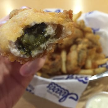 Ivar's Seafood Bar - Tasty yet not overwhelming batter, quality oyster!  What's the to pick on... Nothing... - Seafood Near Me - Bellevue, Washington