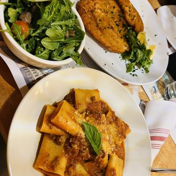 A Modo Mio - Pizza Near Me - Arlington, Virginia A Modo Mio - Pizza Near Me - Arlington, Virginia