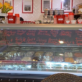 Red Maple - Gelato - Cafes Near Me - Los Angeles, California Red Maple - Gelato - Cafes Near Me - Los Angeles, California