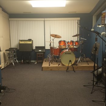Highline Music Studios - Studio 3 - Recording & Rehearsal Studios Near Me - Thornwood, New York Highline Music Studios - Studio 3 - Recording & Rehearsal Studios Near Me - Thornwood, New York