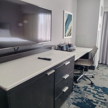 Hilton San Jose - Tv with fridge by left side door - Hotels Near Me - San Jose, California