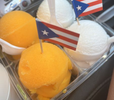 Bella's Helado De Coco & Italian Ice by null