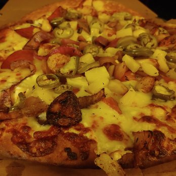 Sugar River Pizza - Giddy goat w/ added roasted garlic and jalapenos, on a hand tossed crust. Scrumpious! - Pizza Near Me - Verona, Wisconsin Sugar River Pizza - Giddy goat w/ added roasted garlic and jalapenos, on a hand tossed crust. Scrumpious! - Pizza Near Me - Verona, Wisconsin