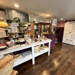 Cowbell Kitchen - Inside
