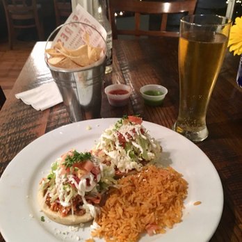 Rudy's - Chicken sopes plate with a Corona - dinner is served! - Mexican Near Me - Santa Barbara, California
