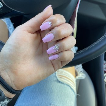 True Touch Nail 4 - Dip nails - Nail Salons Near Me - Peoria, Arizona
