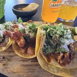 Tekila Lil Time - Street tacos.
