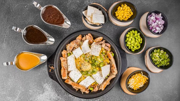 Sizzling House&Noodle by null