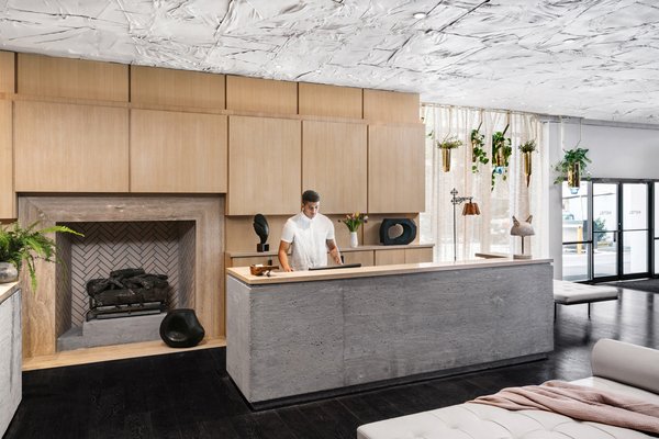 The LINE Austin by null