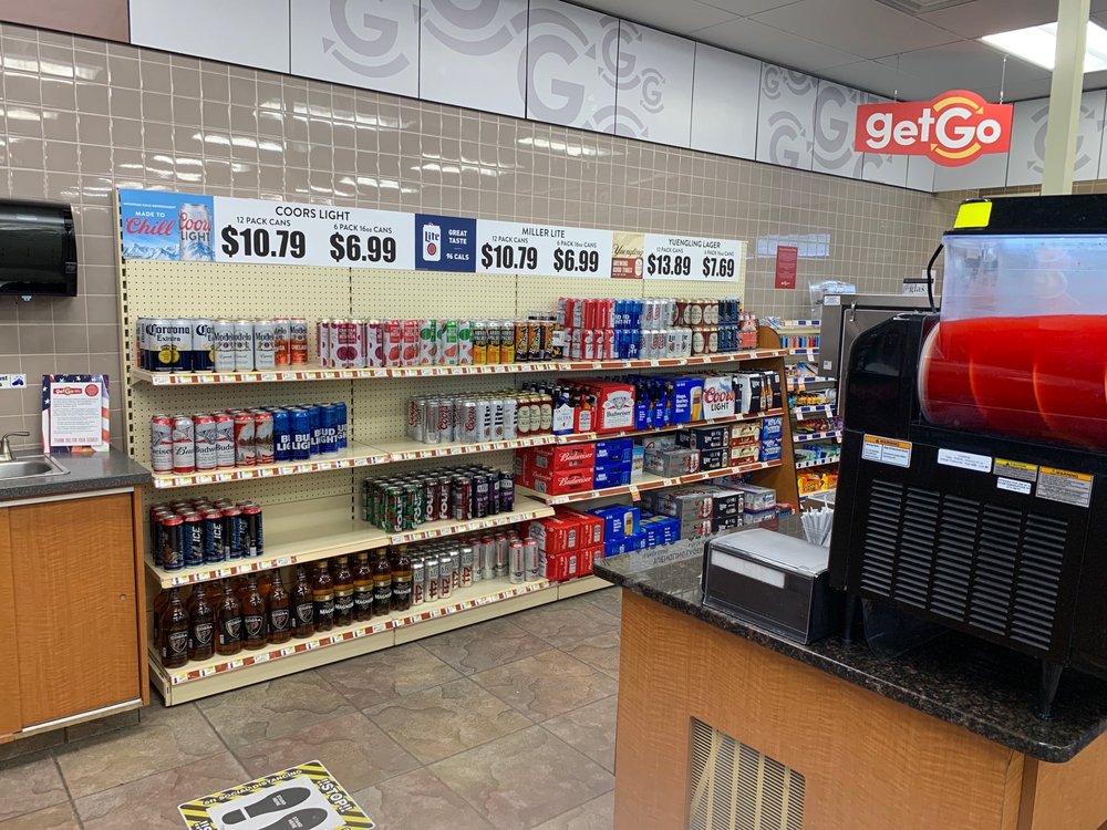 GETGO RICKERS HUNTERTOWN Updated September 2024 12012 Lima Rd