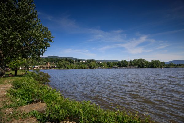 Pete and Toshi Seeger Riverfront Park by null