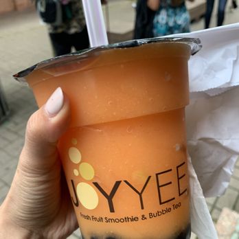 Joy Yee Noodle - Papaya boba shake with black pearls - Chinese Near Me - Chicago, Illinois