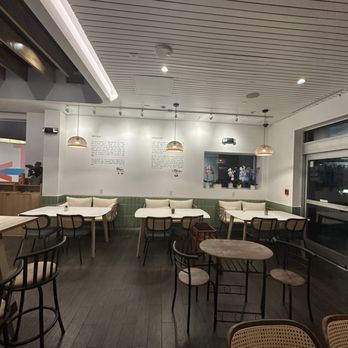 Kapow Buddy - Seating Area - Thai Near Me - Bethesda, Maryland