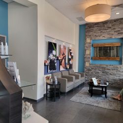 Hand & Stone Massage and Facial Spa