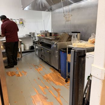 Eduardos Taco Shop - Medford - Clean kitchen - Tacos Near Me - Medford, Oregon Eduardos Taco Shop - Medford - Clean kitchen - Tacos Near Me - Medford, Oregon