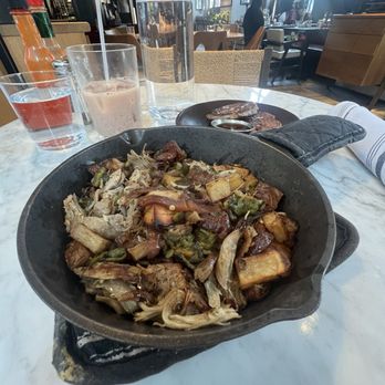 Cafe Robey - Duck Hash - Breakfast & Brunch Near Me - Chicago, Illinois