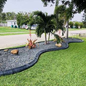 Smilin' Curbs -  landscaped yard - Landscaping Near Me - Melbourne, Florida