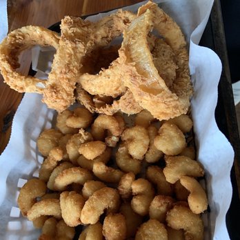 Big Pines Lodge - Popcorn shrimp and onion rings - American Near Me - Karnack, Texas