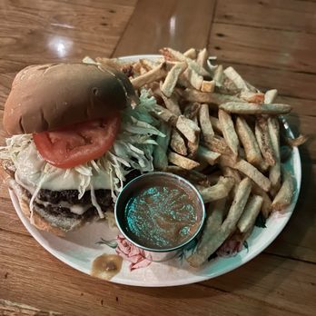 Zoetropolis Cinema Stillhouse - Short Rib, brisket, twin, Patty Burger - Dinner Theater Near Me - Lancaster, Pennsylvania Zoetropolis Cinema Stillhouse - Short Rib, brisket, twin, Patty Burger - Dinner Theater Near Me - Lancaster, Pennsylvania